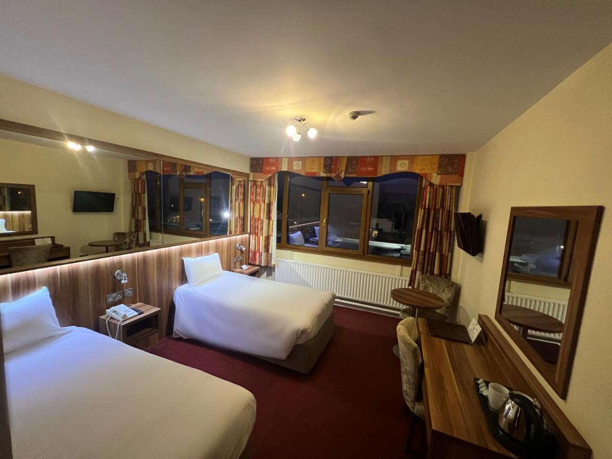 West County Hotel Dublin Dış mekan fotoğraf